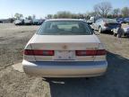 1997 Toyota Camry Ce იყიდება Des Moines-ში, IA - Front End