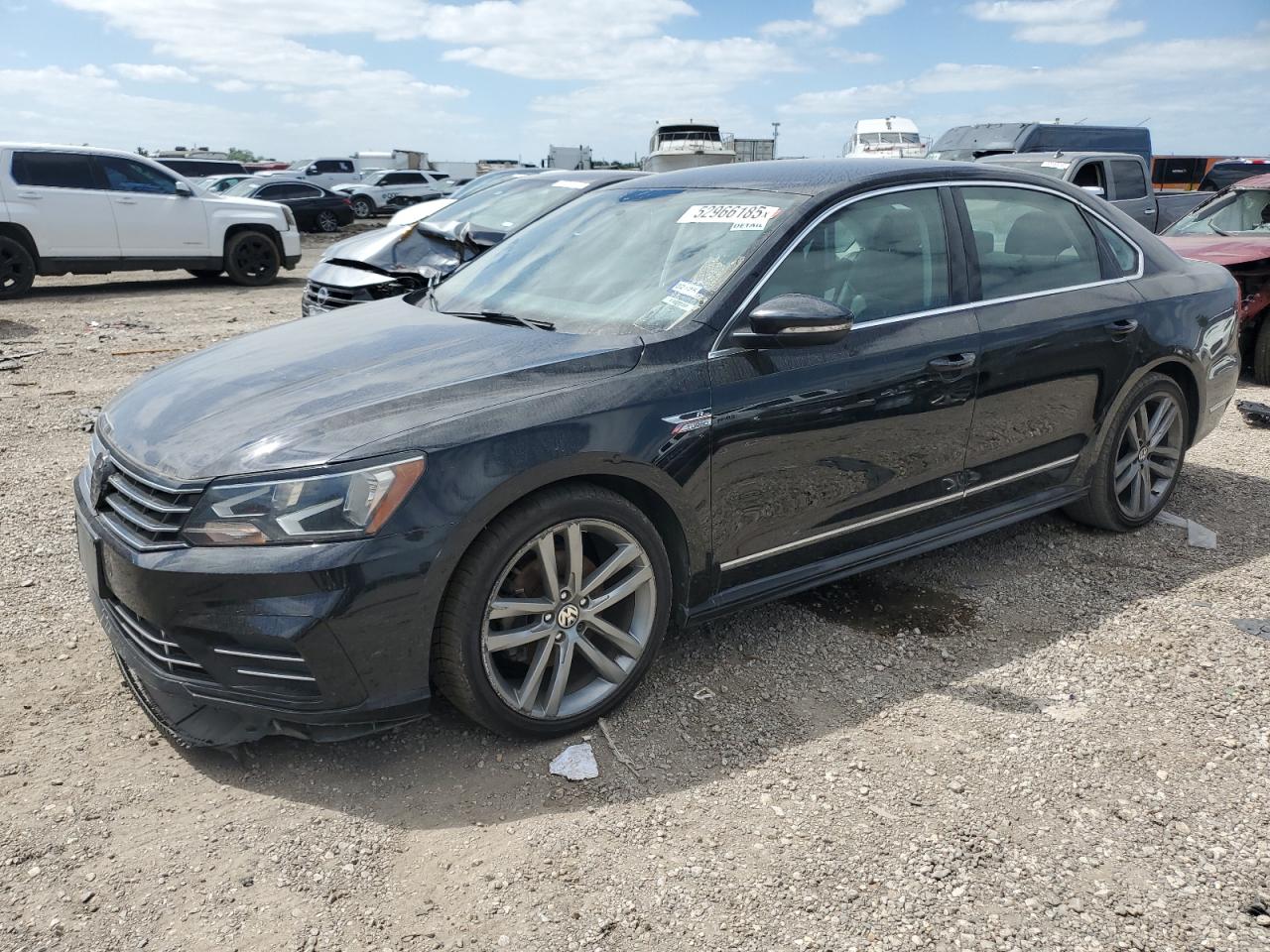 2017 Volkswagen Passat R-Line de vânzare în Houston, TX - Front End