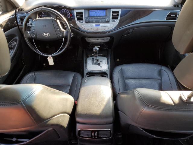  HYUNDAI GENESIS 2013 Серебристый
