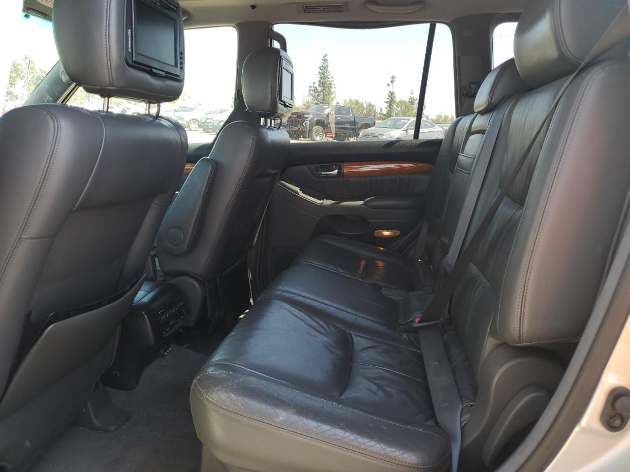 2004 Lexus Gx 470 VIN: JTJBT20X640052213 Lot: 52708415