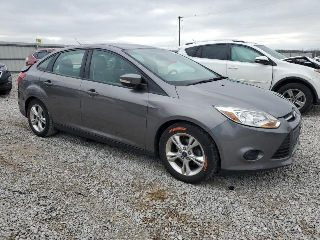 Sedans FORD FOCUS 2014 Szary