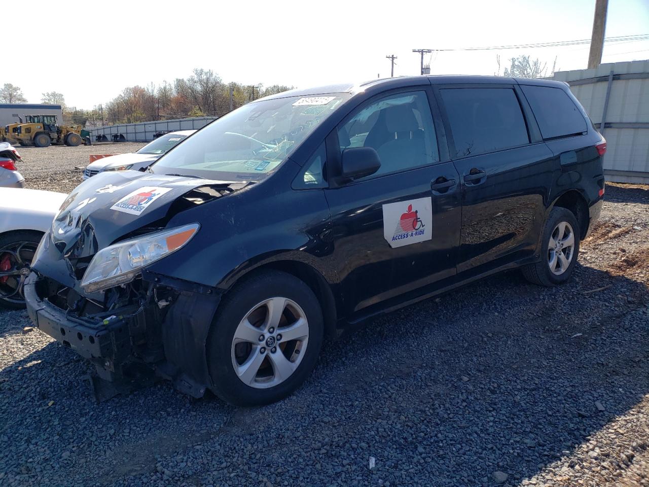 2019 Toyota Sienna за продажба в Hillsborough, NJ - Front End