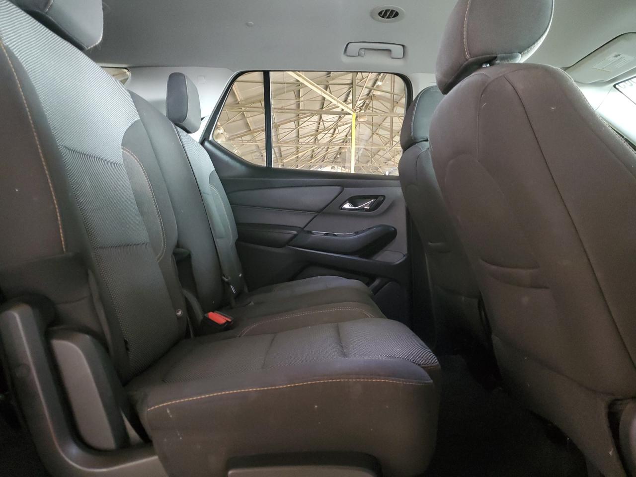 1GNERFKW0JJ257274 2018 Chevrolet Traverse Ls