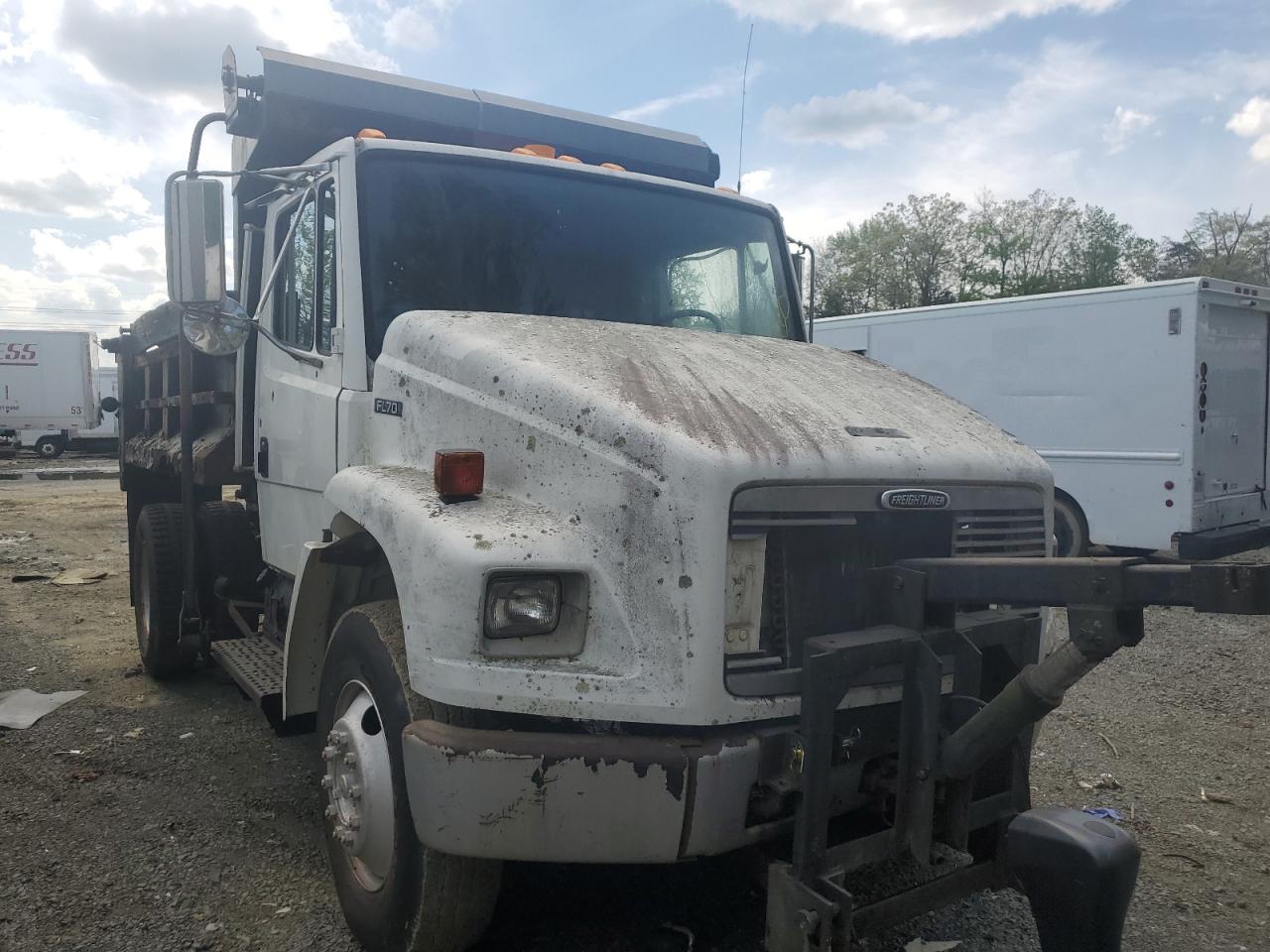 1999 Freightliner Medium Conventional Fl70 for Sale in Waldorf, MD - All Over
