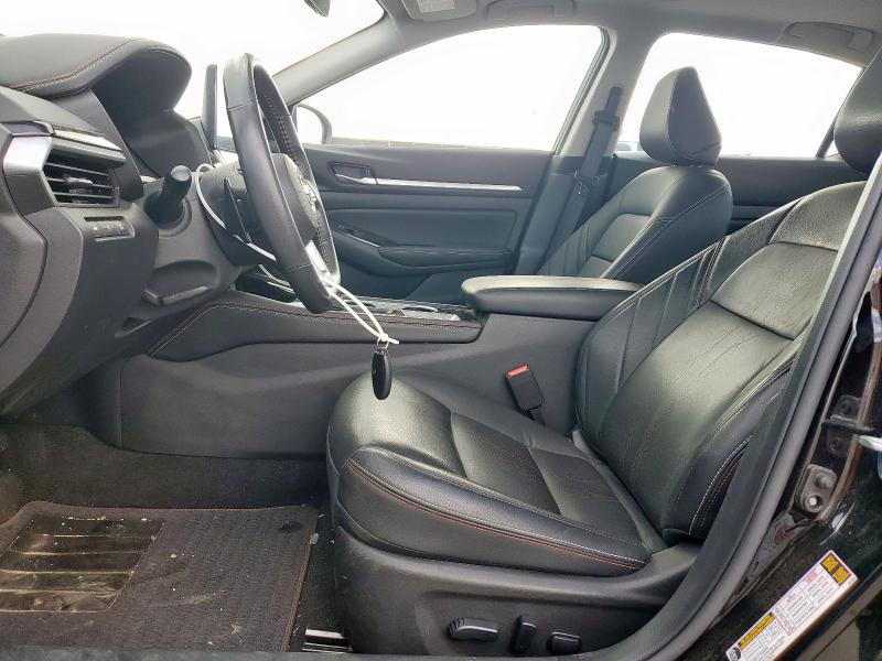  NISSAN ALTIMA 2024 Czarny
