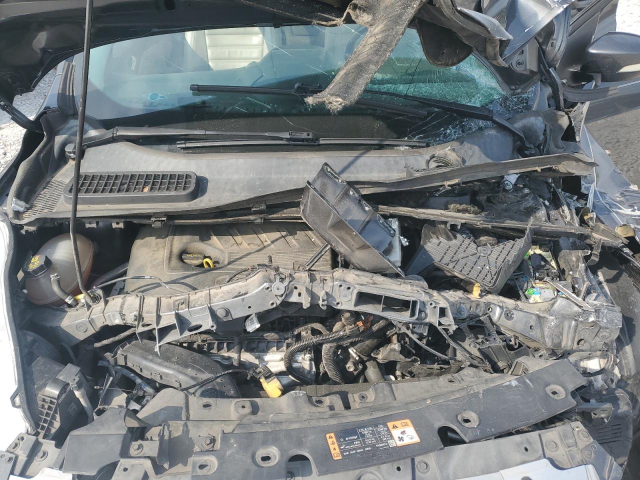 1FMCU0JDXHUB73060 FORD ESCAPE 2017