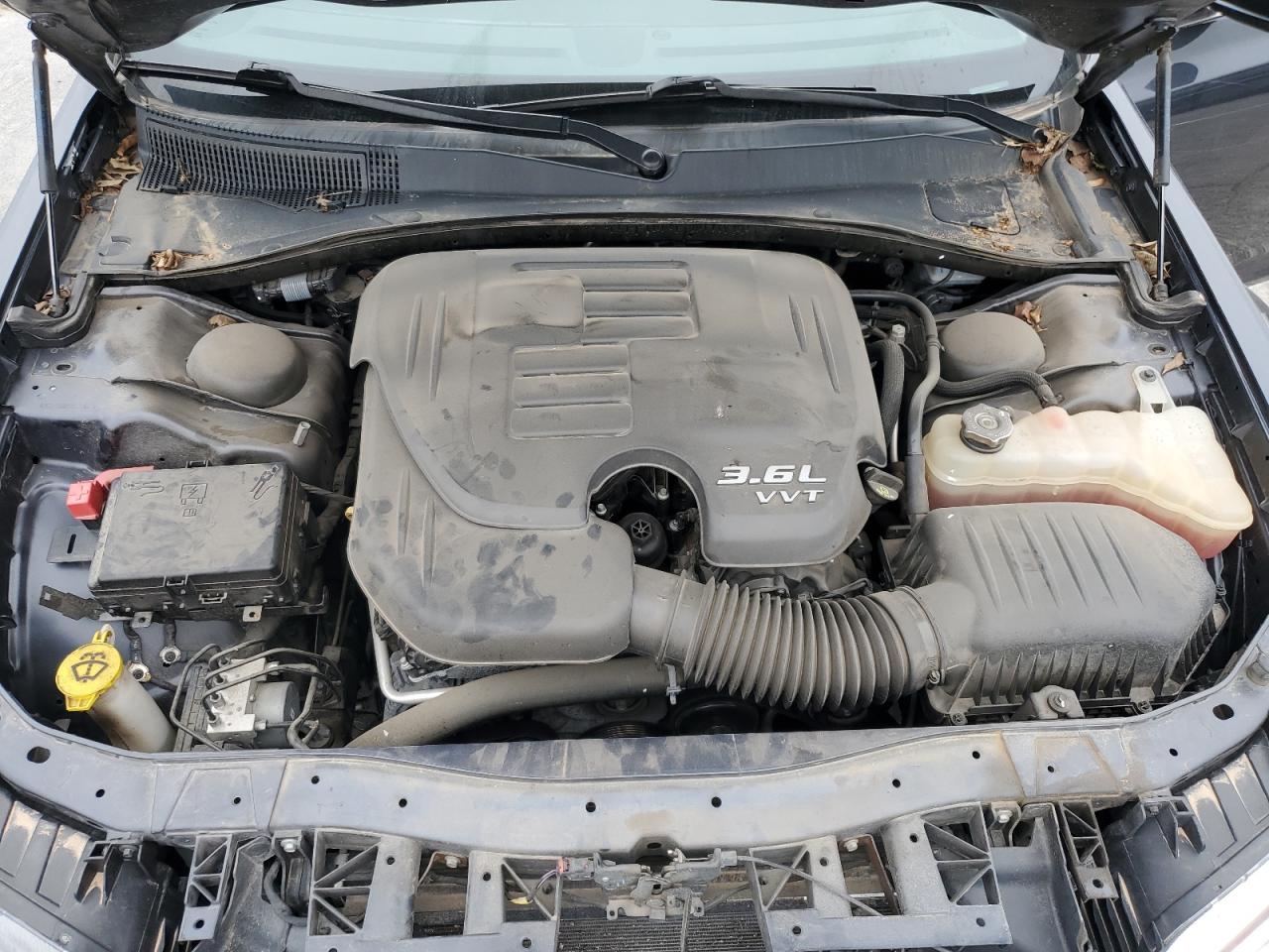 2018 Chrysler 300 Touring VIN: 2C3CCAAG9JH137672 Lot: 54375905