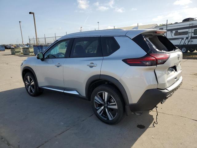 NISSAN ROGUE 2022 Srebrny