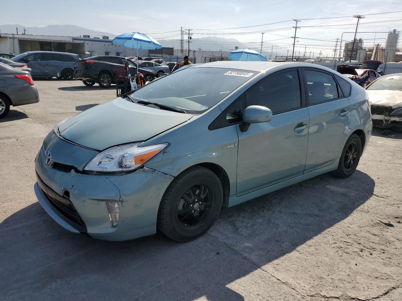2015 Toyota Prius продається в Sun Valley, CA - All Over