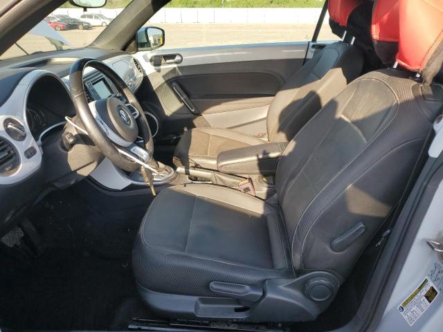  VOLKSWAGEN BEETLE 2018 Granatowy