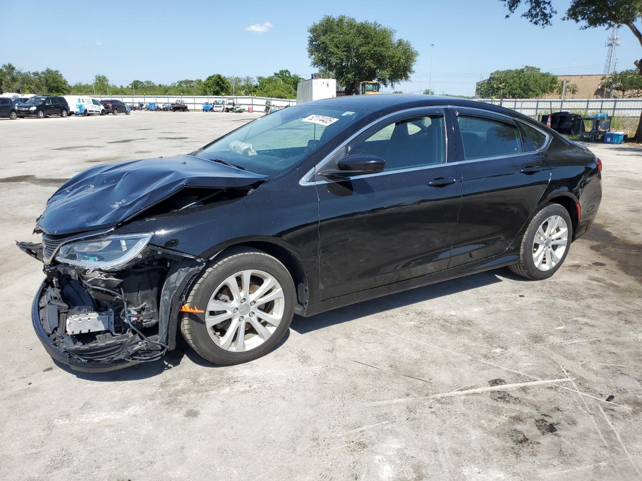 2015 Chrysler 200 Limited na sprzedaż w Orlando, FL - Front End