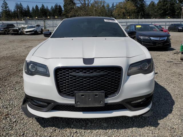  CHRYSLER 300 2017 Белый