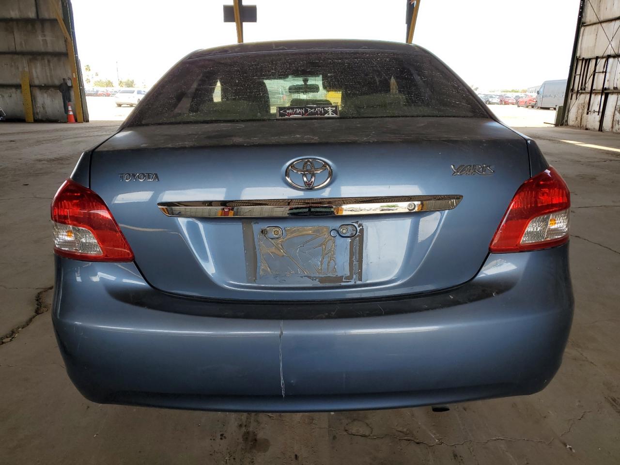 2008 Toyota Yaris VIN: JTDBT923581263652 Lot: 53272385