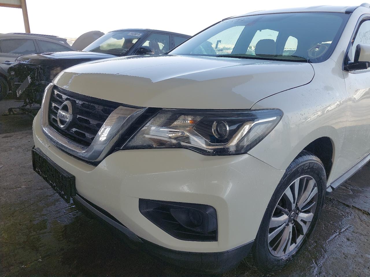 5N1DR2M54KC599863 - 2019 Nissan Pathfinder - #undefined