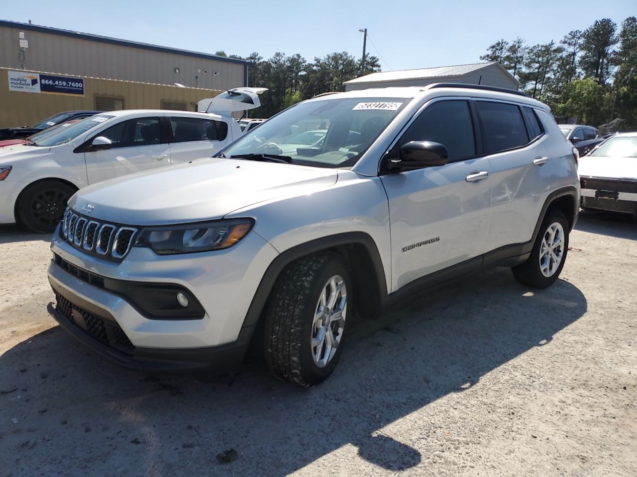 2024 Jeep Compass Latitude de vânzare în Ellenwood, GA - Front End