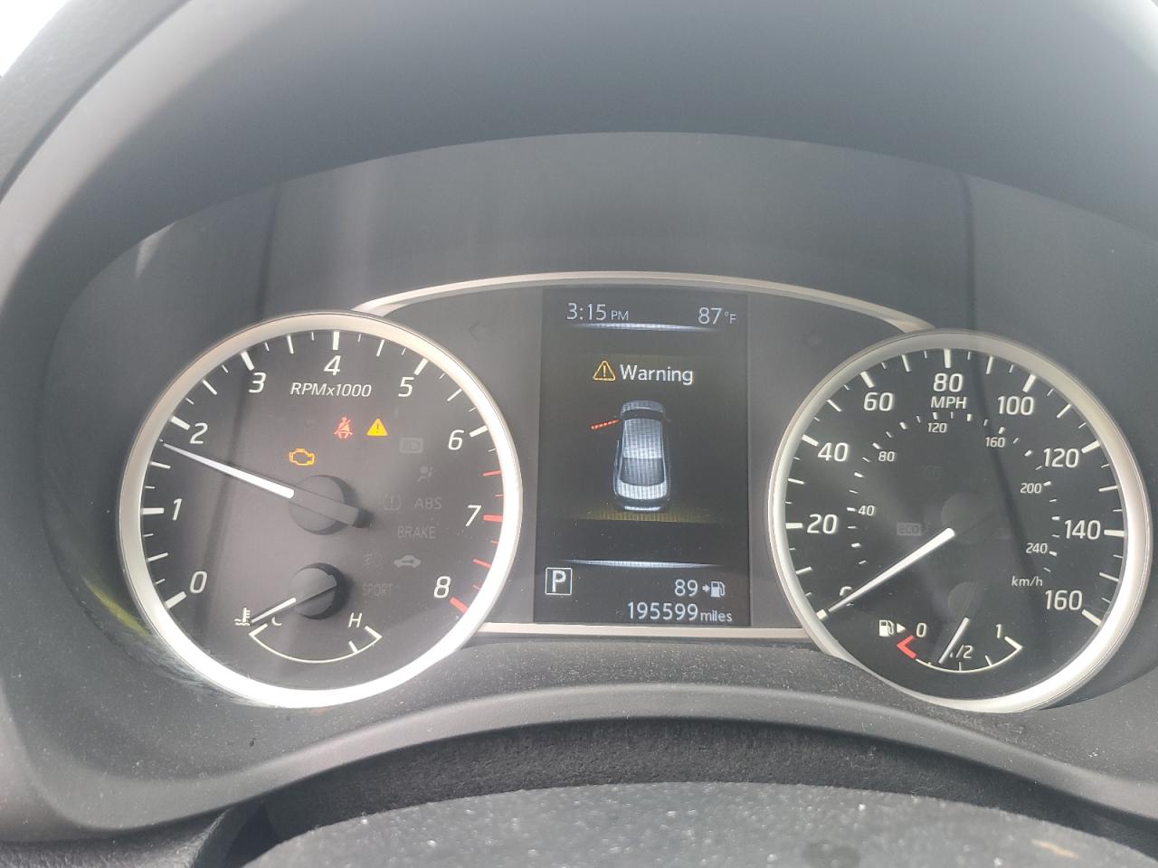 2017 Nissan Sentra - Image 9