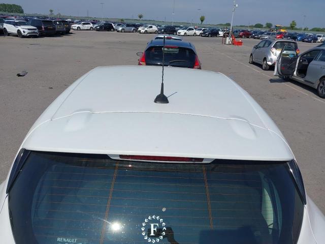 2013 RENAULT CLIO D-QUE