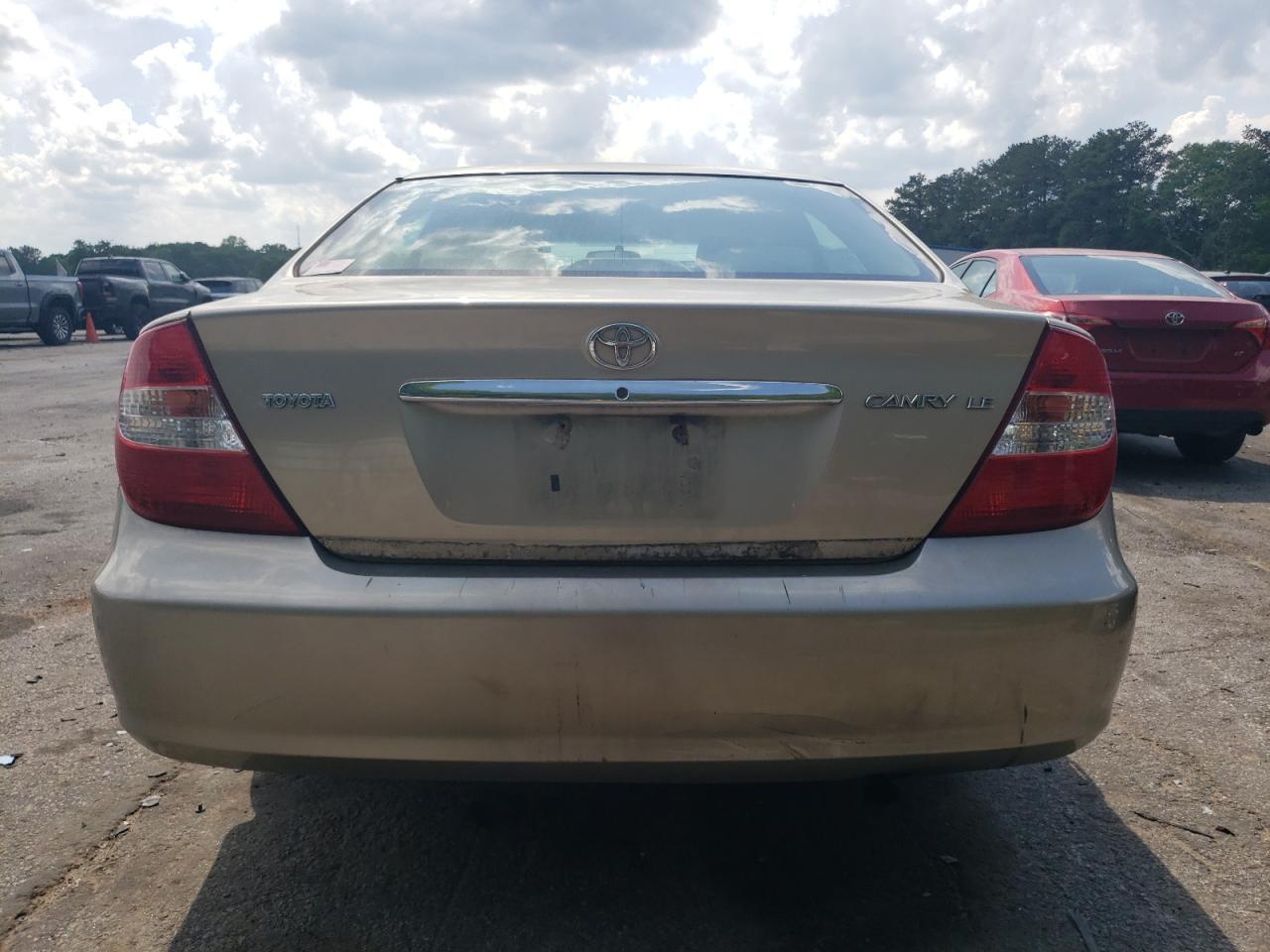 2004 Toyota Camry Le VIN: 4T1BE32K94U871483 Lot: 51010205