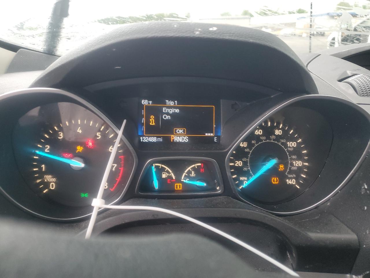 1FMCU0F70HUA52072 FORD ESCAPE 2017