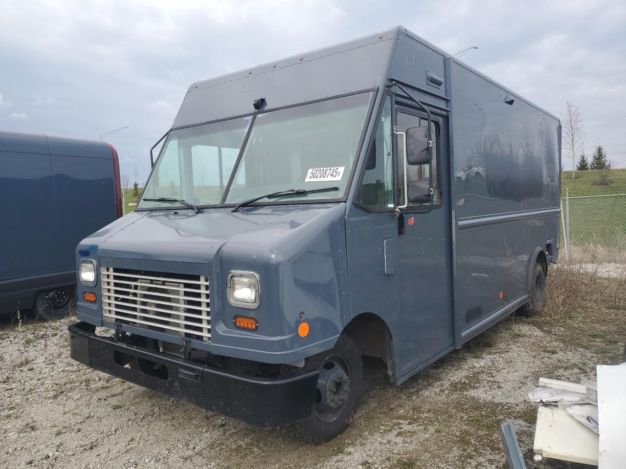 2019 Ford Econoline E450 Super Duty Commercial Stripped Chassis for Sale in Dyer, IN - Rear End