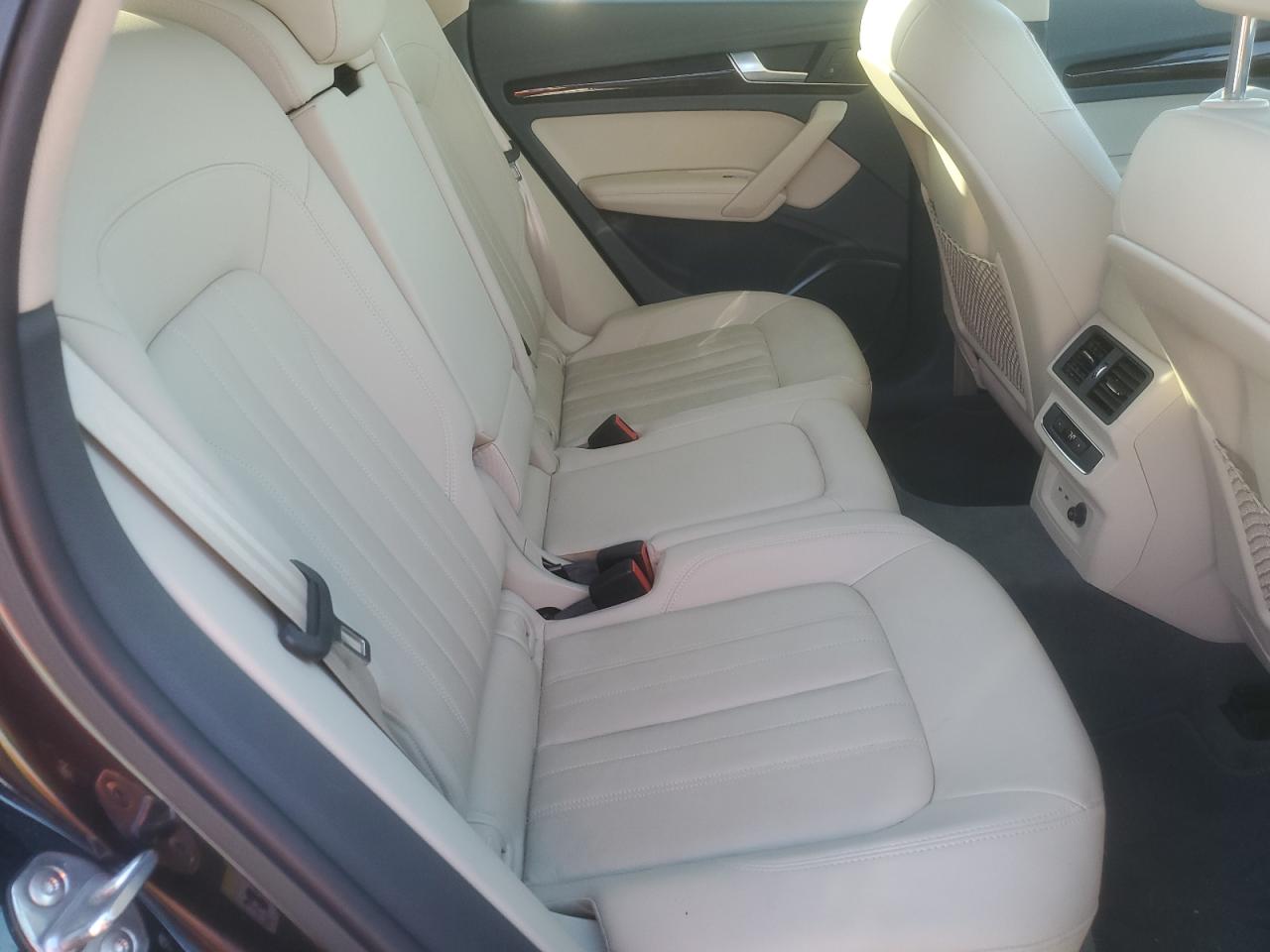 2020 Audi Q5 Premium Plus VIN: WA1BNAFY1L2041348 Lot: 54610025