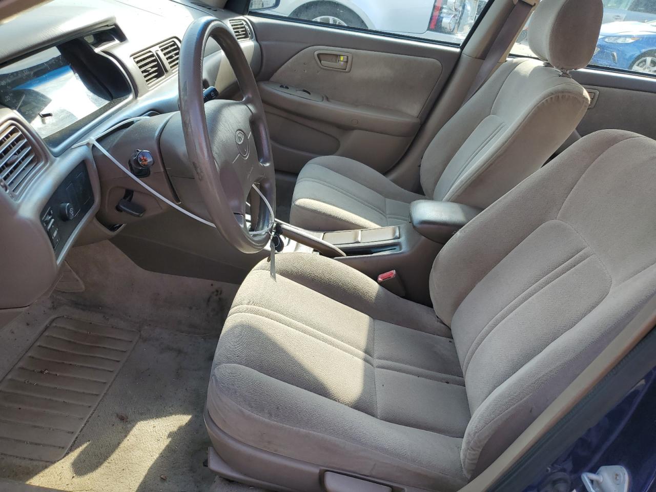 2000 Toyota Camry Ce VIN: 4T1BG22KXYU689625 Lot: 52853585