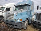 Kansas City, KS에서 판매 중인 2003 Freightliner Cst120 Semi Truck - Side
