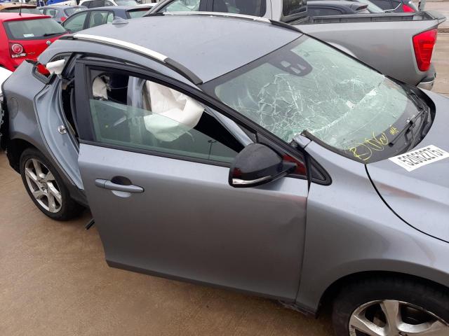 2014 VOLVO V40 CROSS