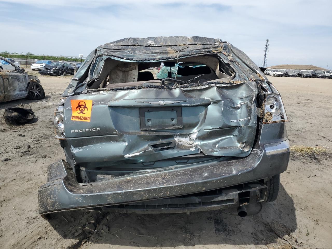 2004 Chrysler Pacifica VIN: 2C8GF684X4R175244 Lot: 53375395