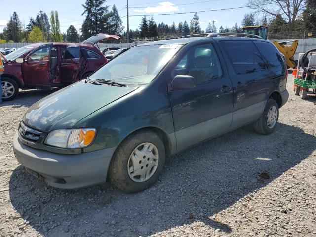 2001 Toyota Sienna Le