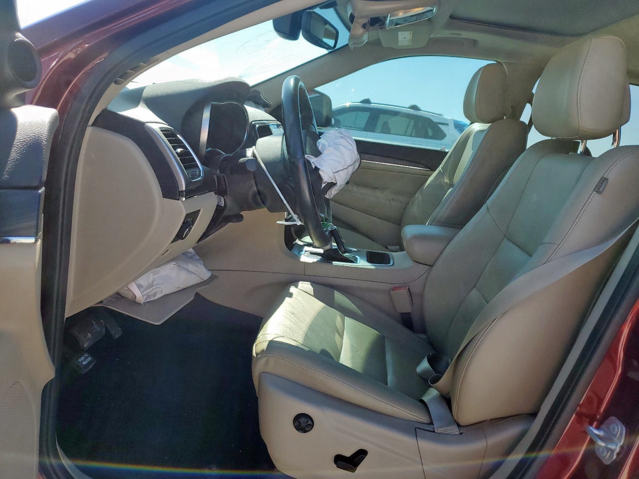 2020 Jeep Grand Cherokee - Image 7