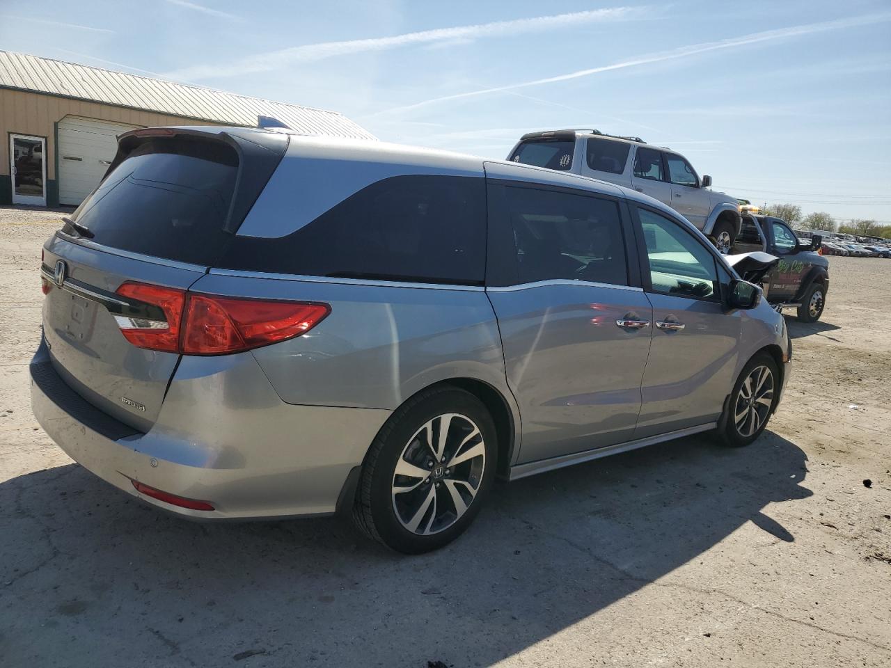 5FNRL6H8XPB043493 HONDA ODYSSEY 2023