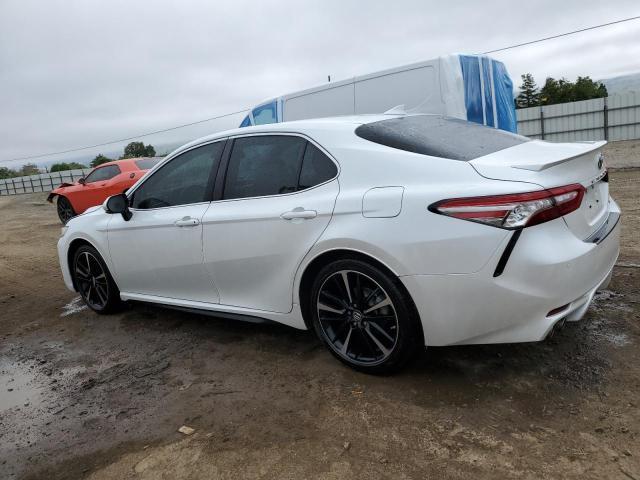  TOYOTA CAMRY 2018 White