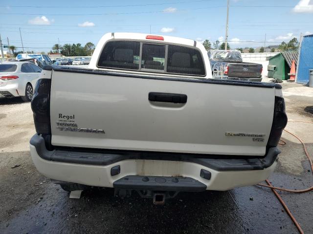  TOYOTA TACOMA 2013 Белый