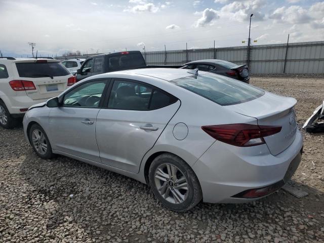  HYUNDAI ELANTRA 2019 Серебристый
