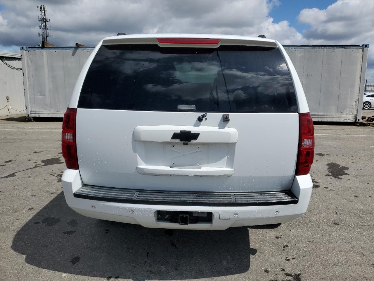 2007 Chevrolet Suburban K1500 VIN: 1GNFK16307J233500 Lot: 51330425