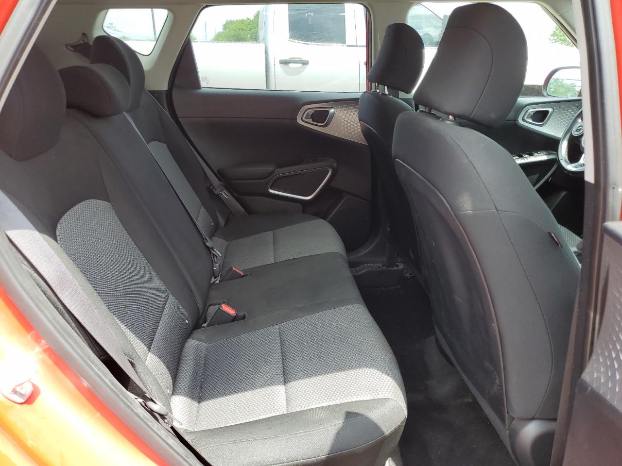 2020 Kia Soul Lx VIN: KNDJ23AU7L7045238 Lot: 53647315
