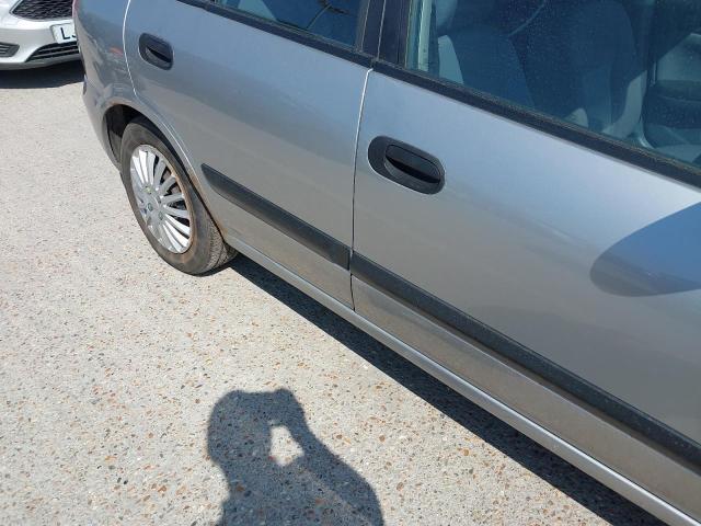 2004 NISSAN ALMERA S