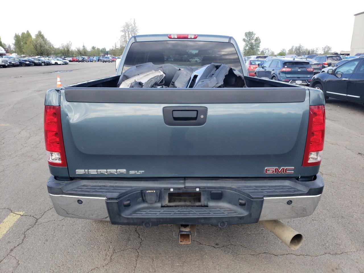 2008 GMC Sierra K2500 Heavy Duty VIN: 1GTHK23688F104186 Lot: 53106495