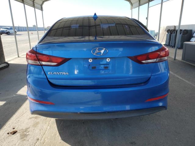  HYUNDAI ELANTRA 2017 Синий