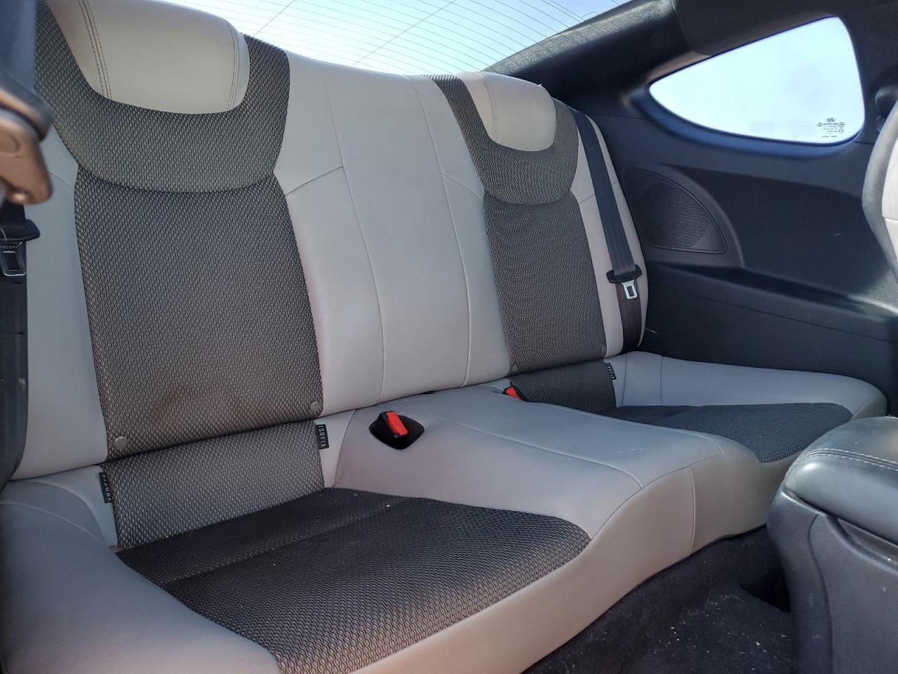 2013 Hyundai Genesis Coupe 2.0T VIN: KMHHT6KD6DU091878 Lot: 53606815