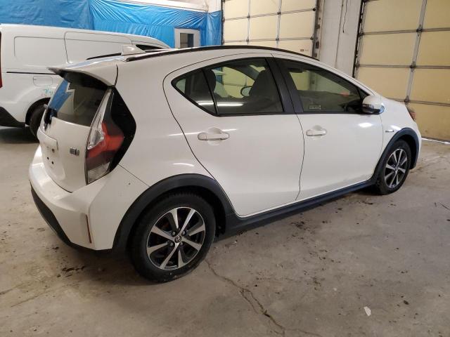  TOYOTA PRIUS 2018 Белы