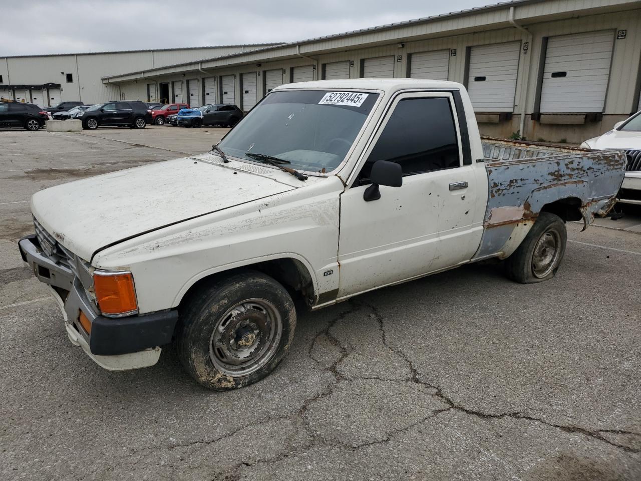 1988 Toyota Pickup 1/2 Ton Rn50 продається в Louisville, KY - Rear End