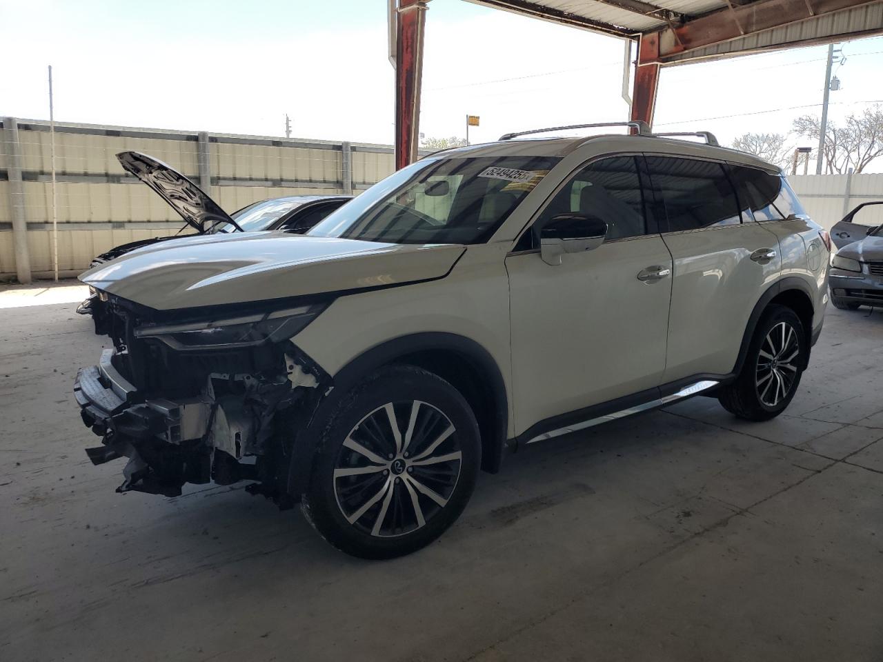 2022 Infiniti Qx60 Sensory for Sale in Homestead, FL - Front End