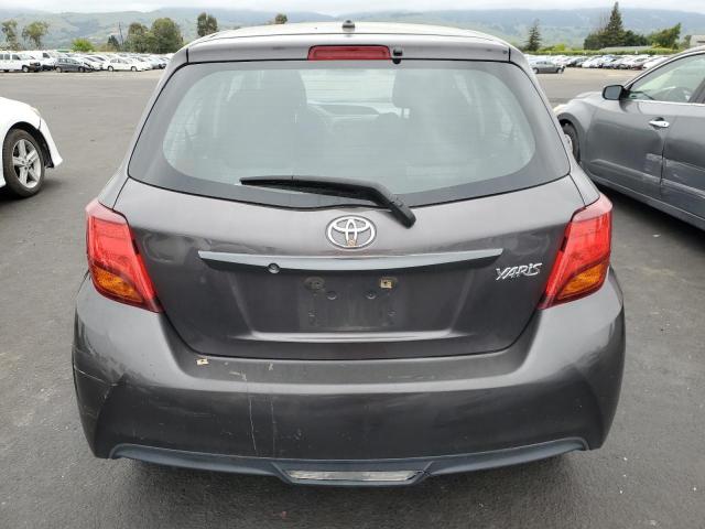  TOYOTA YARIS 2015 Угольный