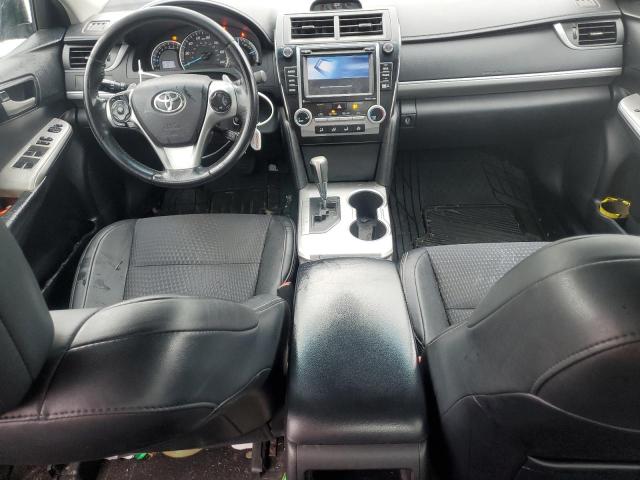 Sedans TOYOTA CAMRY 2014 Szary