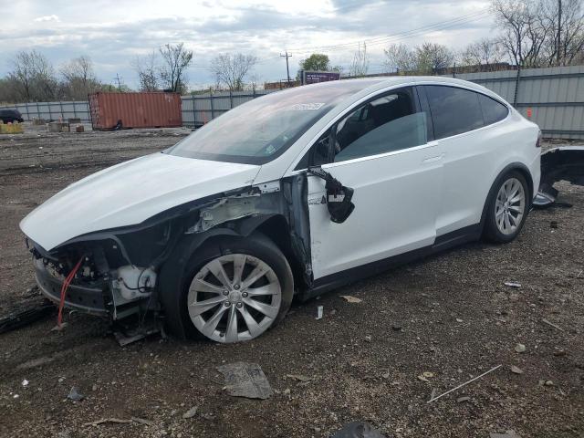 Паркетники TESLA MODEL X 2016 Білий