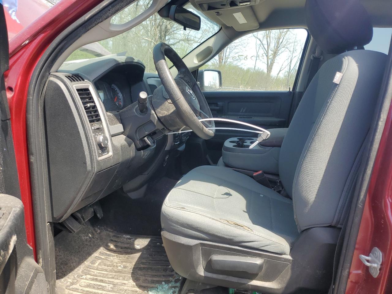 2015 Ram 1500 St VIN: 1C6RR7KT4FS647969 Lot: 53108795