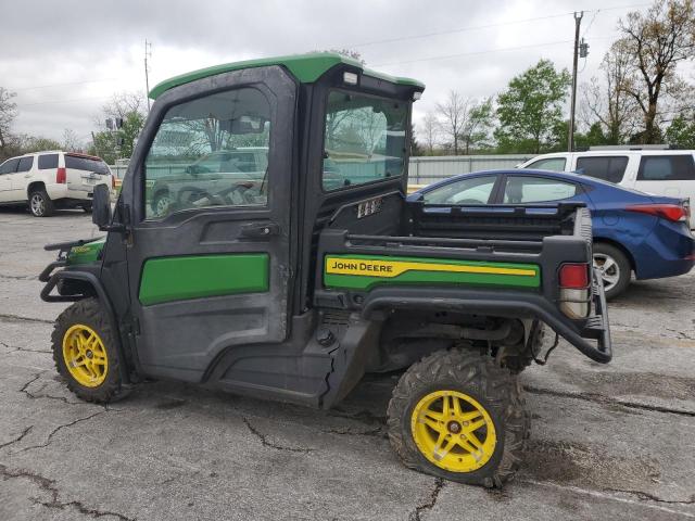 2021 JOHN DEERE XUV835R