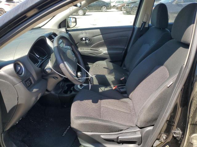  NISSAN VERSA 2019 Czarny